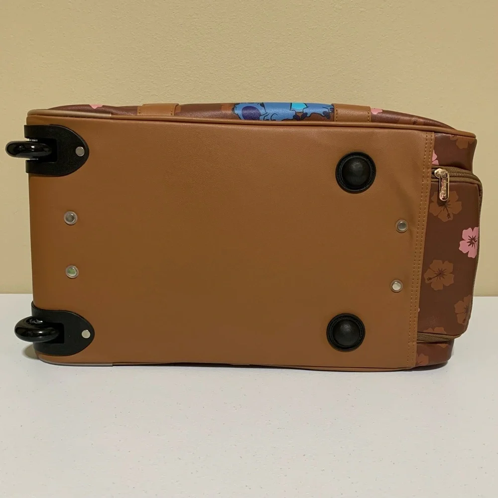 Disney Stitch Wheeled Duffle Carry-On Travel Bag-New - Picture 9 of 13